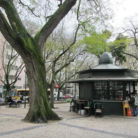 Constantino Garden Apartment Lisbon